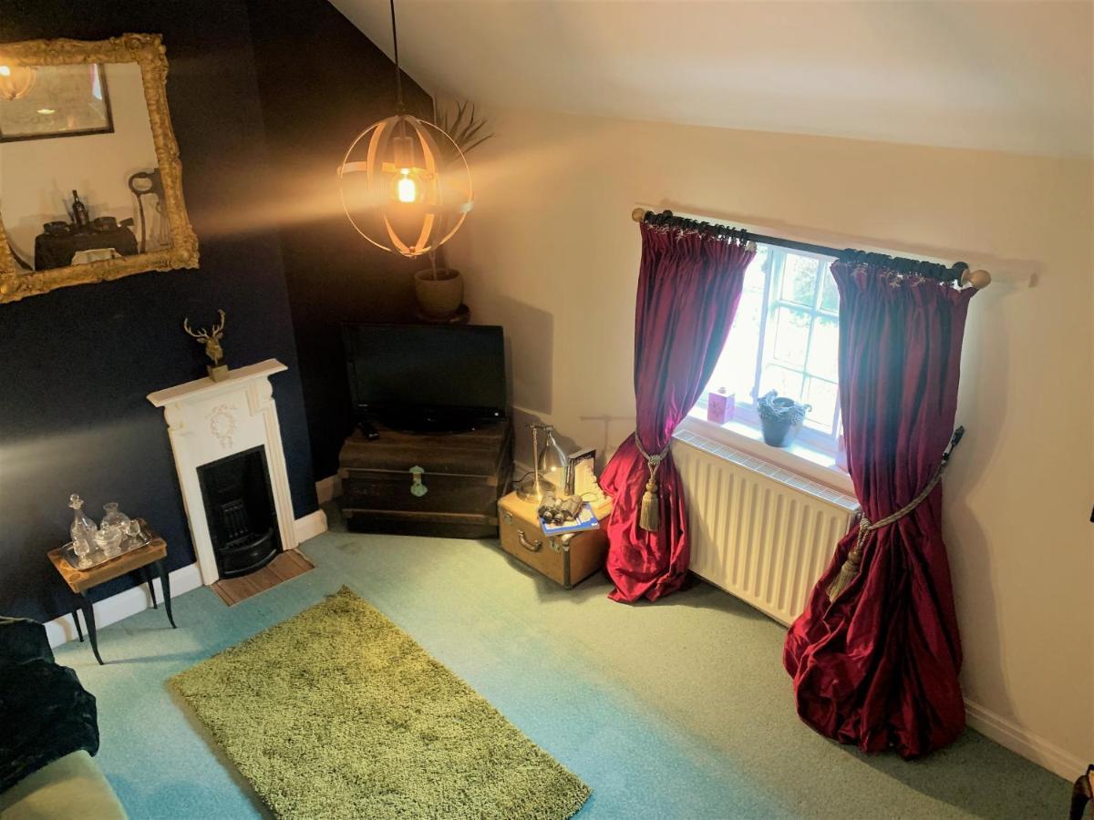 Bohemianbreezebreaks Bed & Breakfast Торнтън Дейл Екстериор снимка